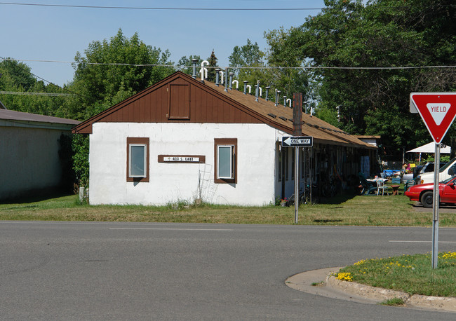 420 Lake St S in Forest Lake, MN - Building Photo - Building Photo