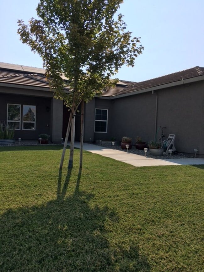 property at 5689 Meadow Brook Way