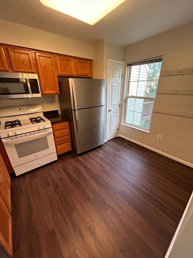 13504 Hayworth Dr in Rockville, MD - Building Photo - Building Photo