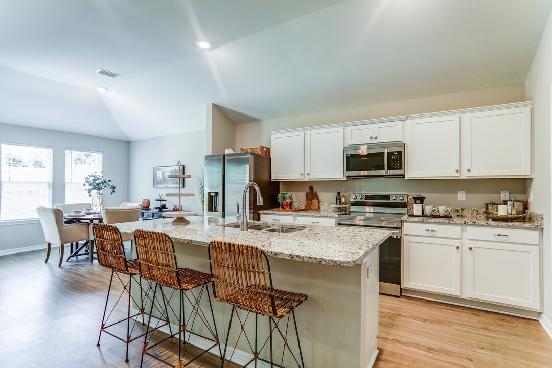 Cottages at Parkstone in Fairhope, AL - Building Photo