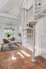 2427 N Gower St in Los Angeles, CA - Building Photo - Building Photo