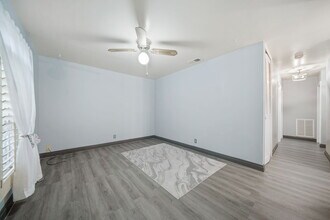 6022 Castle Vw Dr in San Antonio, TX - Building Photo - Building Photo