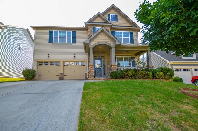 property at 125 Sand Spur Dr