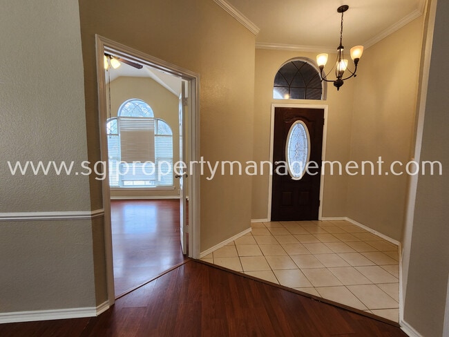 1415 Murphy Dr in Rockwall, TX - Foto de edificio - Building Photo