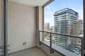 171 W Superior St in Chicago, IL - Building Photo - Building Photo
