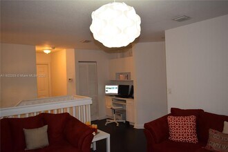11344 NW 73rd Terrace in Doral, FL - Building Photo - Building Photo