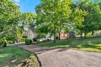702 Canebrake Dr in Nashville, TN - Building Photo - Building Photo