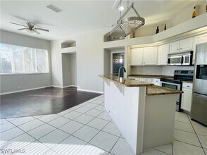 2271 Eaton Lake Ct in Lehigh Acres, FL - Building Photo - Building Photo