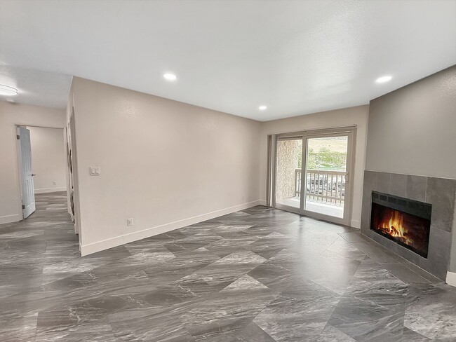 3030 Alta View Dr in San Diego, CA - Building Photo - Building Photo