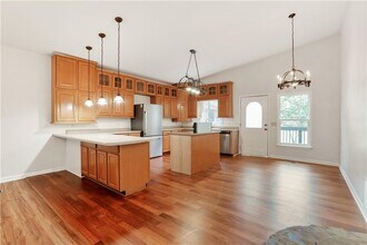 696 Elberta Dr in Marietta, GA - Building Photo - Building Photo