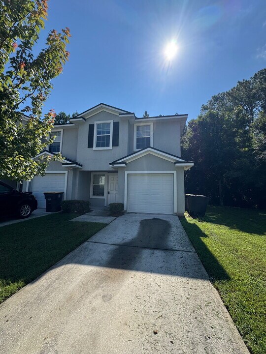 7149 Timmerman Ln in Jacksonville, FL - Building Photo