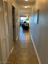 7406 Lake Breeze Dr in Ft. Myers, FL - Building Photo