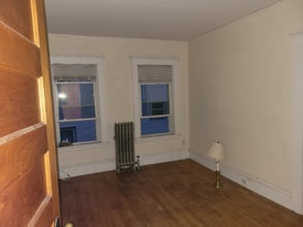 172-174 South St, Unit 2R in Fitchburg, MA - Building Photo