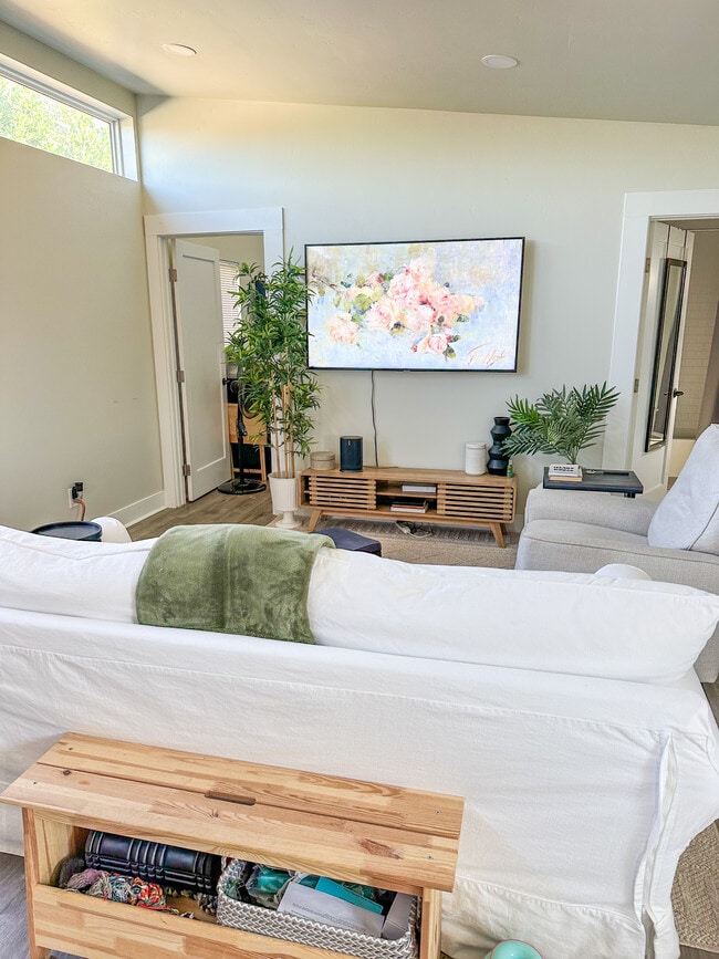 1839 44th St in Sacramento, CA - Building Photo - Building Photo