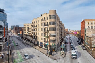 The Montreville in Chicago, IL - Building Photo - Primary Photo