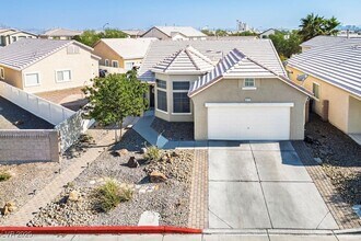 3771 Prairie Orchid Ave in North Las Vegas, NV - Building Photo - Building Photo