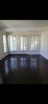 2 Maple St, Unit B in Andover, NJ - Building Photo