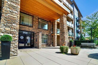 Yorkson Grove Apartments in Langley Twp, BC - Building Photo - Building Photo