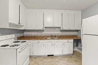 716 Woodland Rd in Raleigh, NC - Building Photo - Building Photo