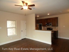 3217 Karen St in Fort Worth, TX - Building Photo - Building Photo