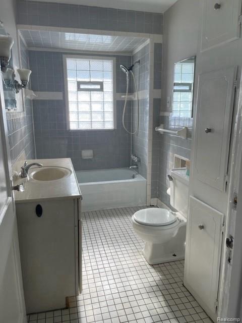 1007 Etowah Ave in Royal Oak, MI - Building Photo - Building Photo