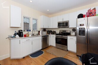 1 Griggs Pl in Boston, MA - Foto de edificio - Building Photo