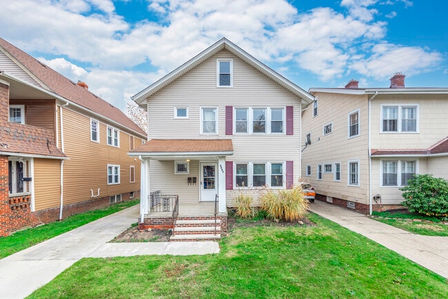 property at 2085 Marlowe Ave