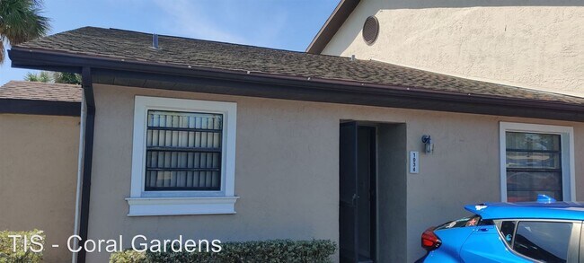 1034 Mollie Ln in Melbourne, FL - Building Photo - Building Photo