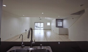 702 Ruthven St in Houston, TX - Building Photo - Building Photo