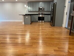 12 Pond St in Ashland, MA - Building Photo - Building Photo