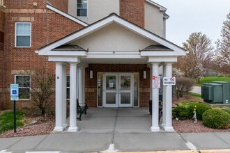 Chouteau Village in Kansas City, MO - Building Photo - Building Photo