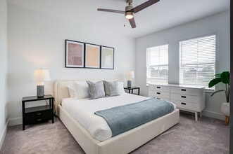 Encanto Isla | Townhomes for Rent in Kissimmee, FL - Building Photo - Building Photo