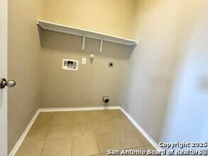 13403 Loma Sierra in San Antonio, TX - Foto de edificio - Building Photo