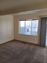 2420 Daws Dr in Bozeman, MT - Building Photo - Building Photo