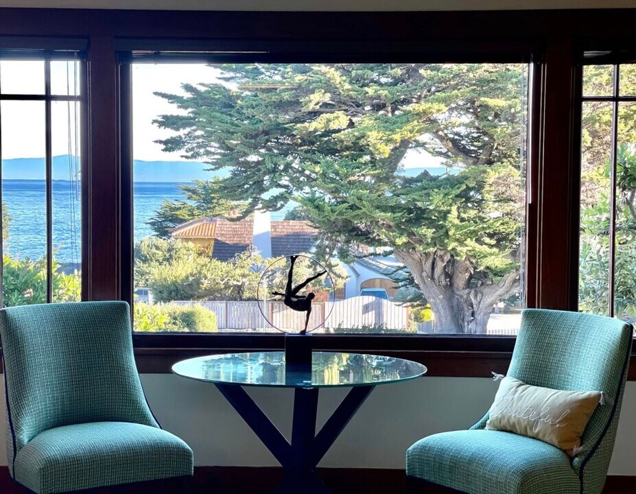 189 Central Ave in Pacific Grove, CA - Building Photo