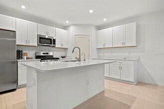 6305 Springmont Lp in Rubonia, FL - Building Photo - Building Photo