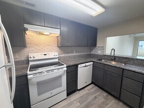 1100 Possum Trot Rd in North Myrtle Beach, SC - Building Photo - Building Photo