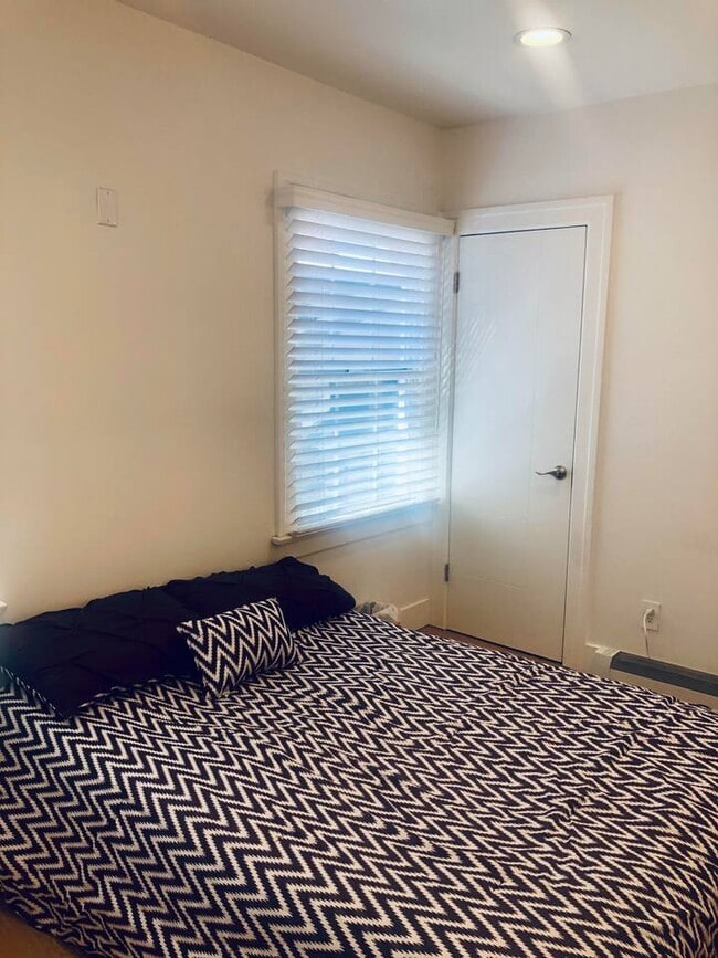 property at 1037 W 73rd St