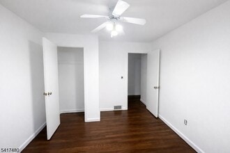 2828 N Stiles St in Linden, NJ - Building Photo - Building Photo