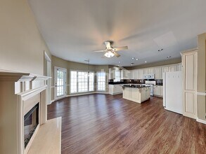 1649 Stillwater Park Ct in Marietta, GA - Building Photo - Building Photo