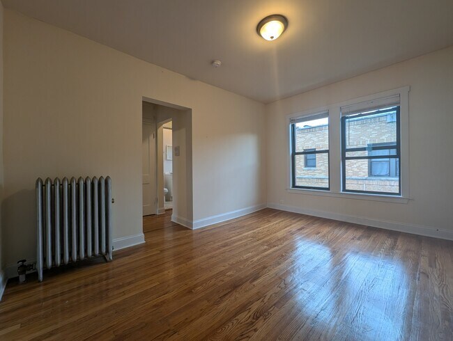 2617 N Spaulding Ave in Chicago, IL - Building Photo - Building Photo
