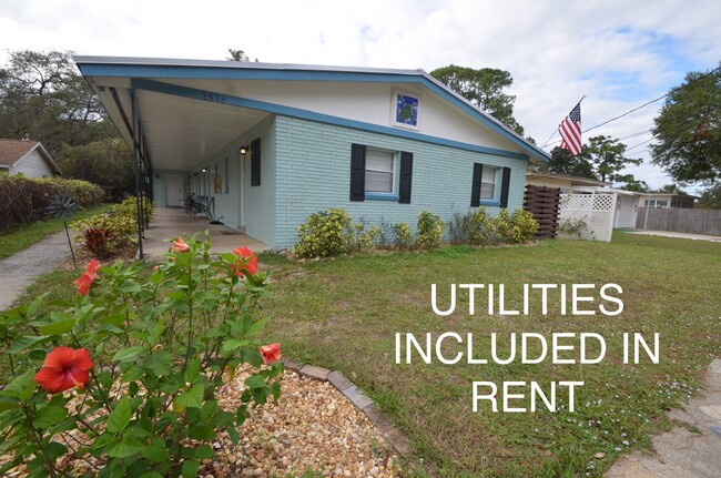 1516 Roger Dr, Unit 2 in Titusville, FL - Building Photo - Building Photo