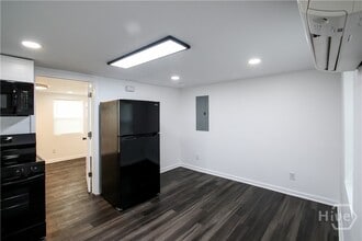 1904 E 51st St in Savannah, GA - Building Photo - Building Photo