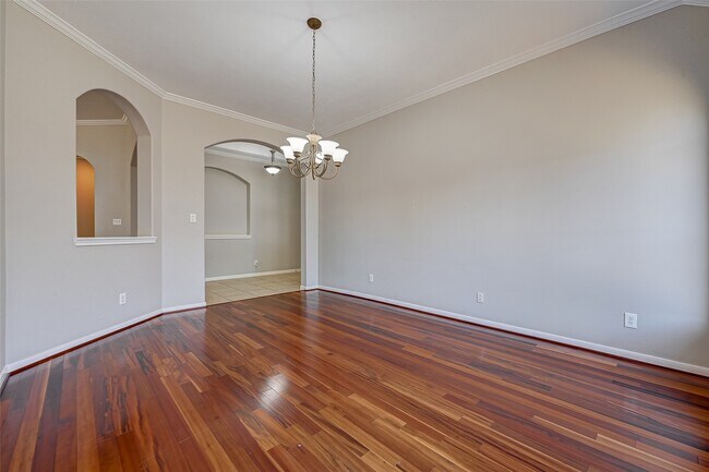 property at 13922 Normandy Ct