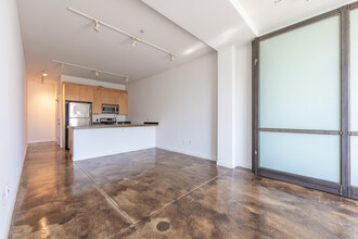 Lantern Lofts in San Francisco, CA - Building Photo - Interior Photo