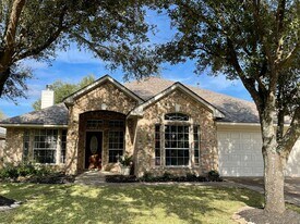 4415 Hunters Lodge Dr in Round Rock, TX - Building Photo