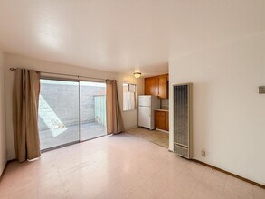 725 Harrison St in Oakland, CA - Building Photo - Building Photo