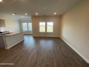 15819 Olive Grv Dr in Zachary, LA - Building Photo - Building Photo