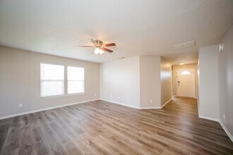 3018 Everbloom Way in Indianapolis, IN - Building Photo - Building Photo