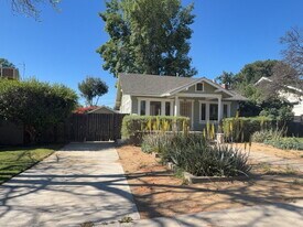 4444 9th St in Riverside, CA - Building Photo